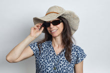 Load image into Gallery viewer, Crochet Garden Lady White Hat