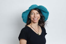 Load image into Gallery viewer, Crochet Hat Garden Lady Turquoise