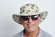 Load image into Gallery viewer, Classic Design White Color  Flowers Hemp Hat