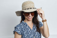 Load image into Gallery viewer, Crochet Garden Lady White Hat